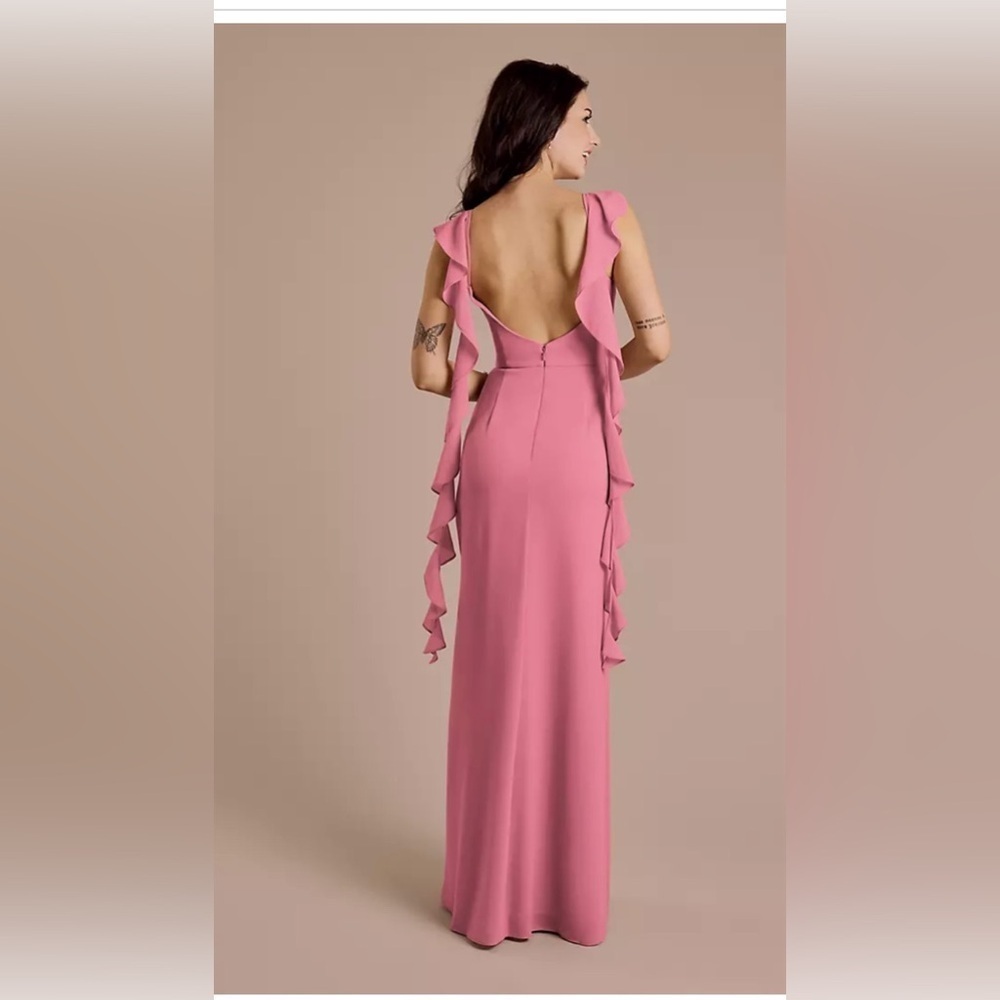 David's Bridal Pink Sleeveless Wedding Dress - Picture 4 of 5